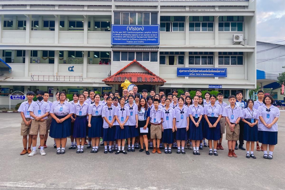 สรุปผลการแข่งขันมหกรรมวิชาการภาษาอังกฤษ (EP/IEP/MEP) ระดับภาคเหนือ โรงเรียนเพชรพิทยาคม คว้า 12 เหรียญทอง