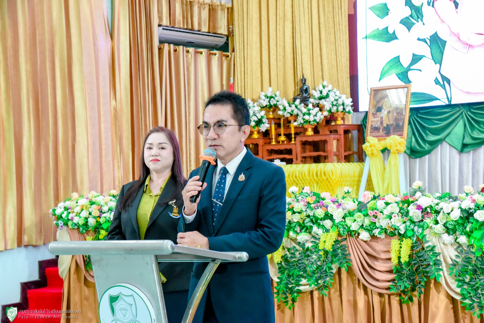 คณะครูกลุ่มสาระการเรียนรู้คณิตศาสตร์ โรงเรียนเพชรพิทยาคม