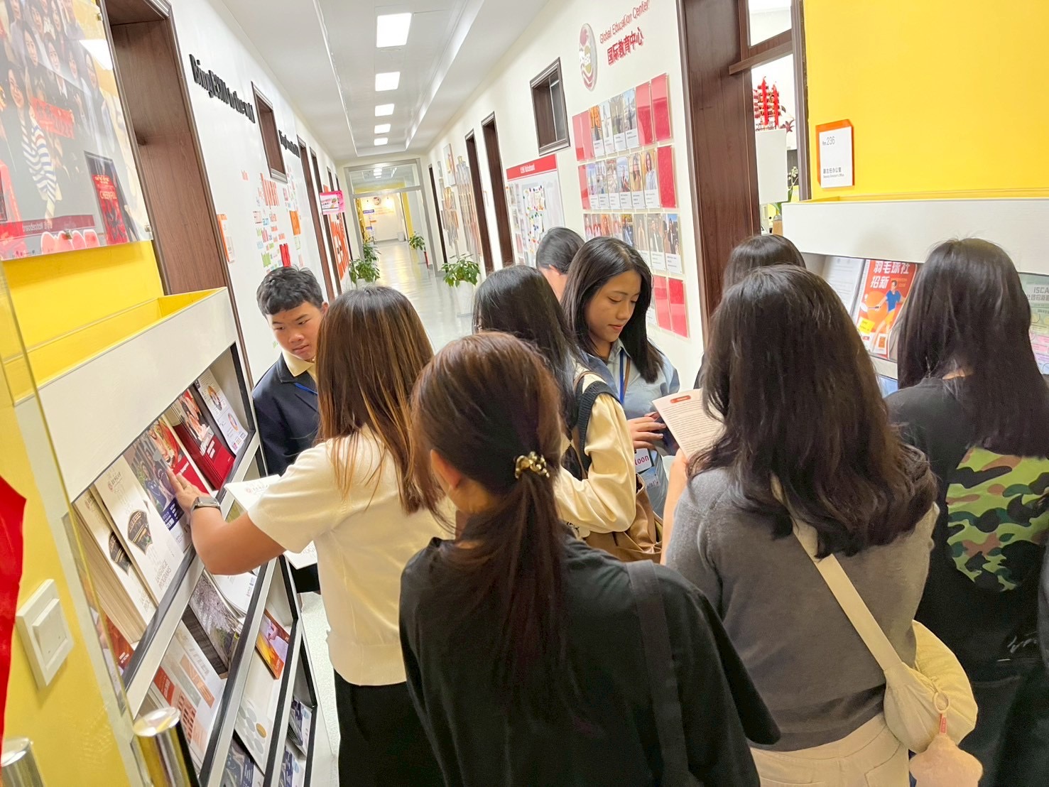 เยี่ยมชมสถานที่สำคัญในเซี่ยงไฮ้