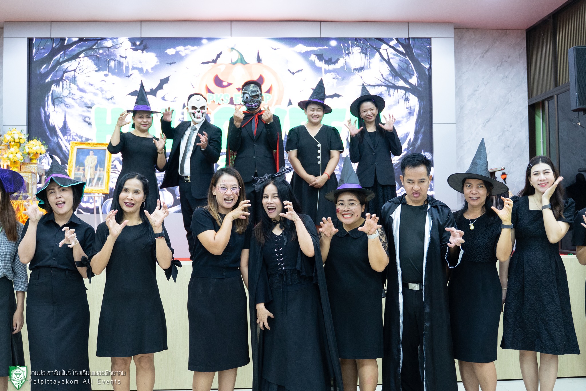 บรรยากาศภายในหอประชุมดอกแก้ว