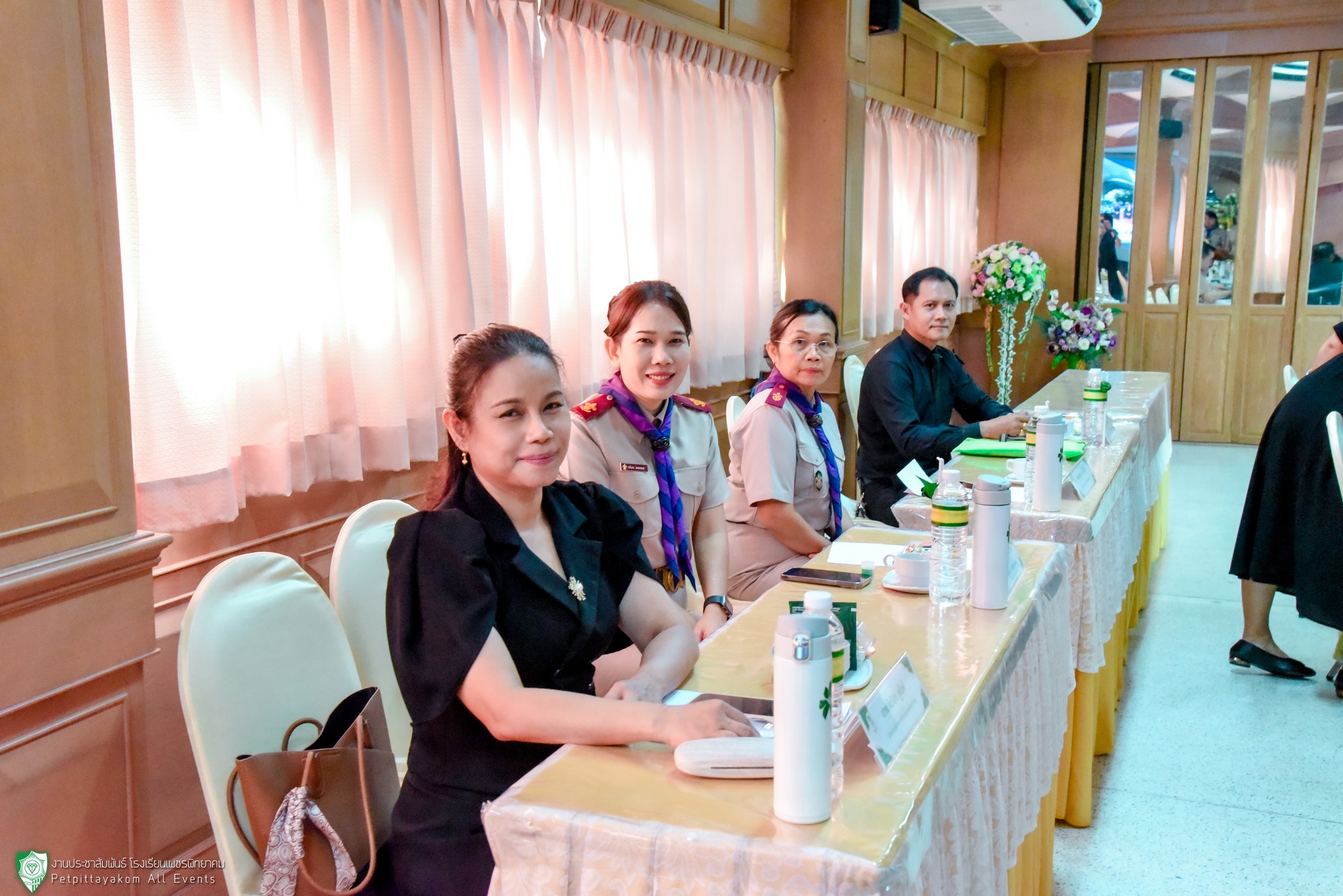 คณะกรรมการนิเทศร่วมรับฟังรายงานผลการดำเนินงาน