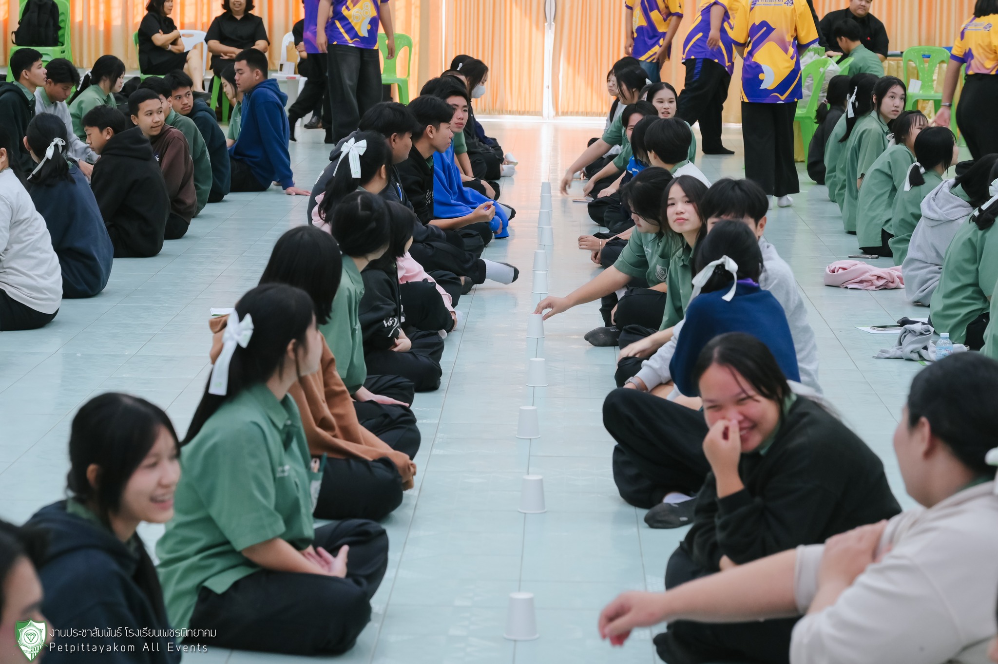 นักเรียนร่วมกิจกรรมกลุ่มสัมพันธ์