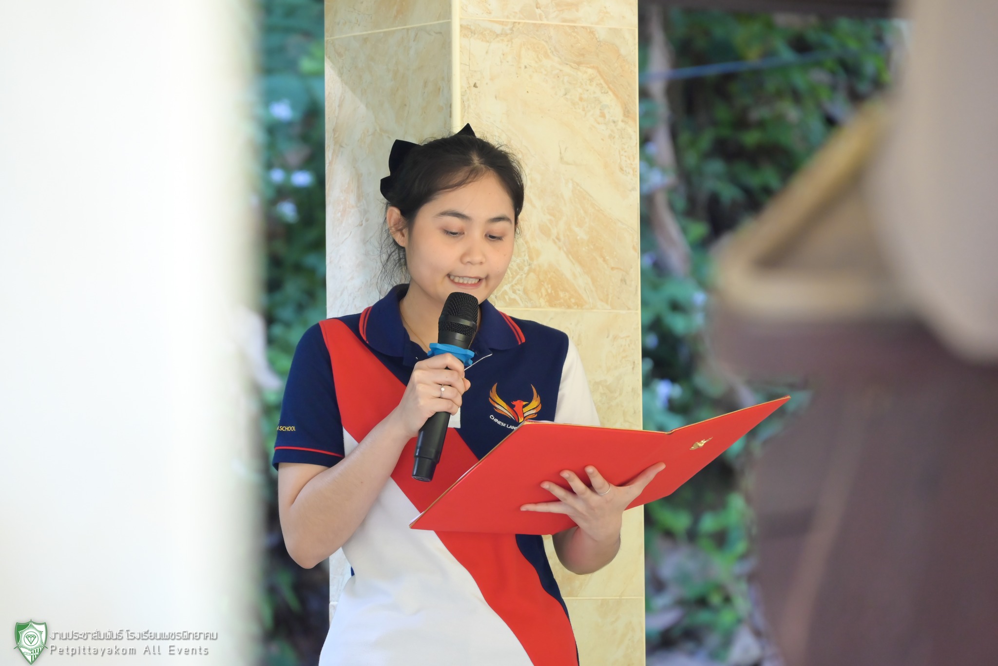 คณะผู้บริหารและครูกลุ่มสาระฯ ภาษาต่างประเทศ ร่วมพิธีเปิด