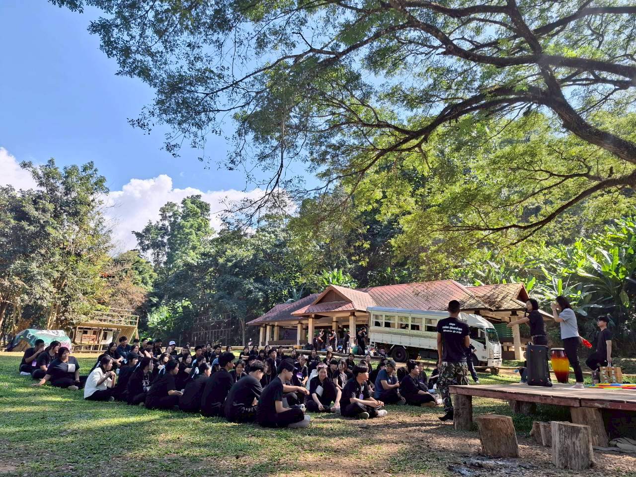 นักเรียนชั้น ม.4 เข้าร่วมกิจกรรมค่าย