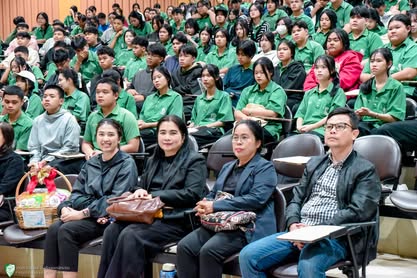 นักเรียนร่วมกิจกรรมการเรียนรู้บูรณาการ