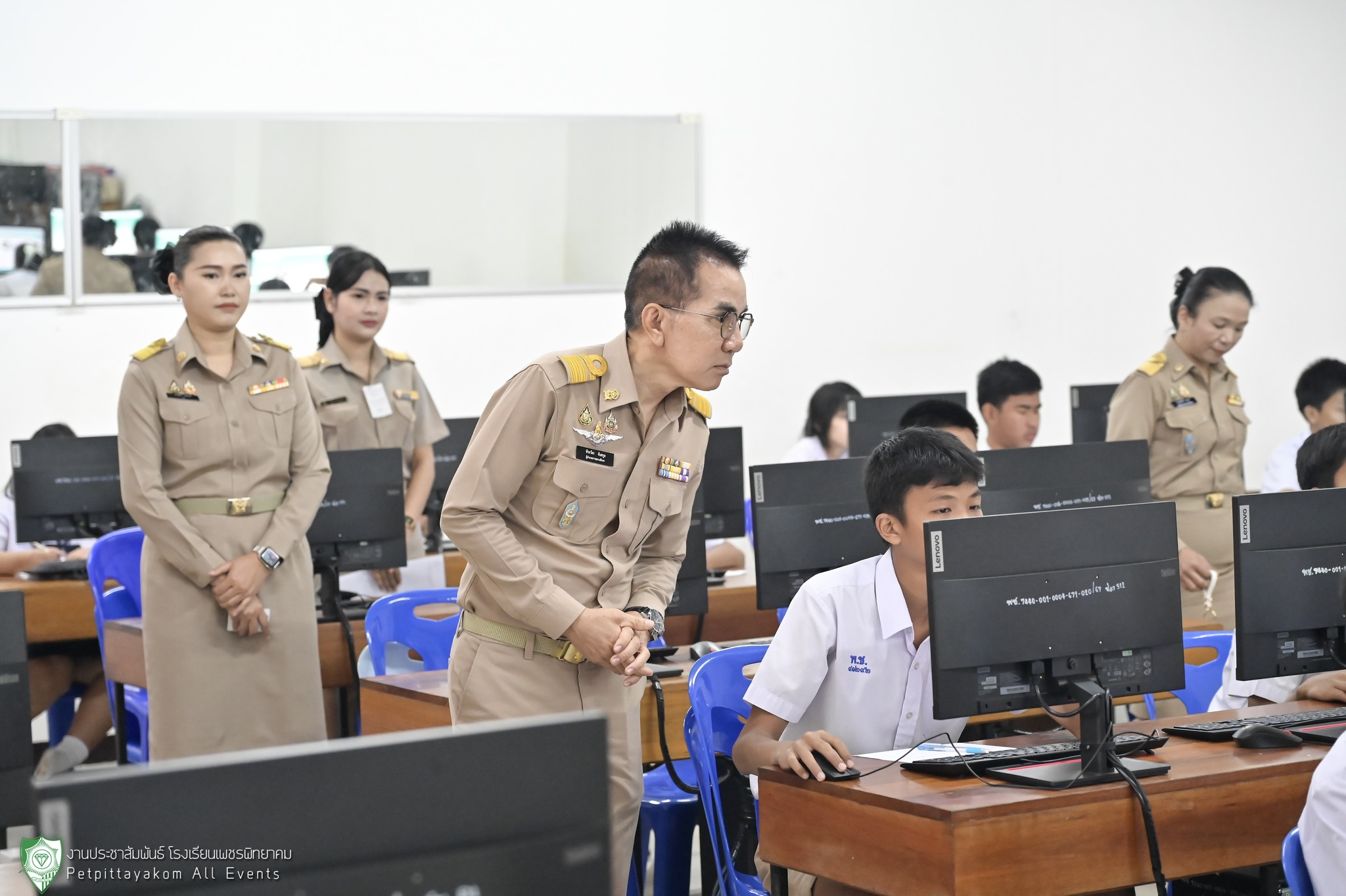 ภาพบรรยากาศการสอบ