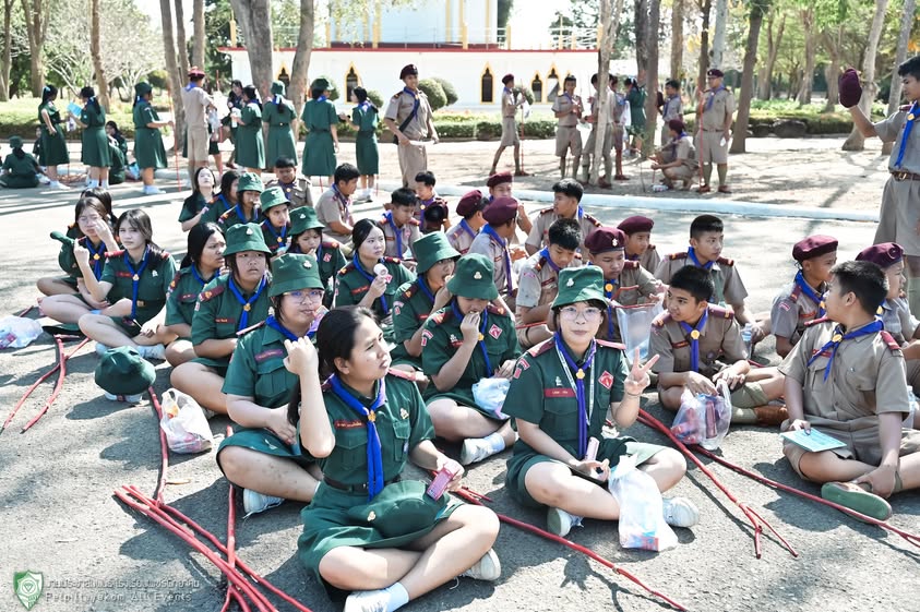 ภาพกิจกรรมค่ายลูกเสือ ม.2