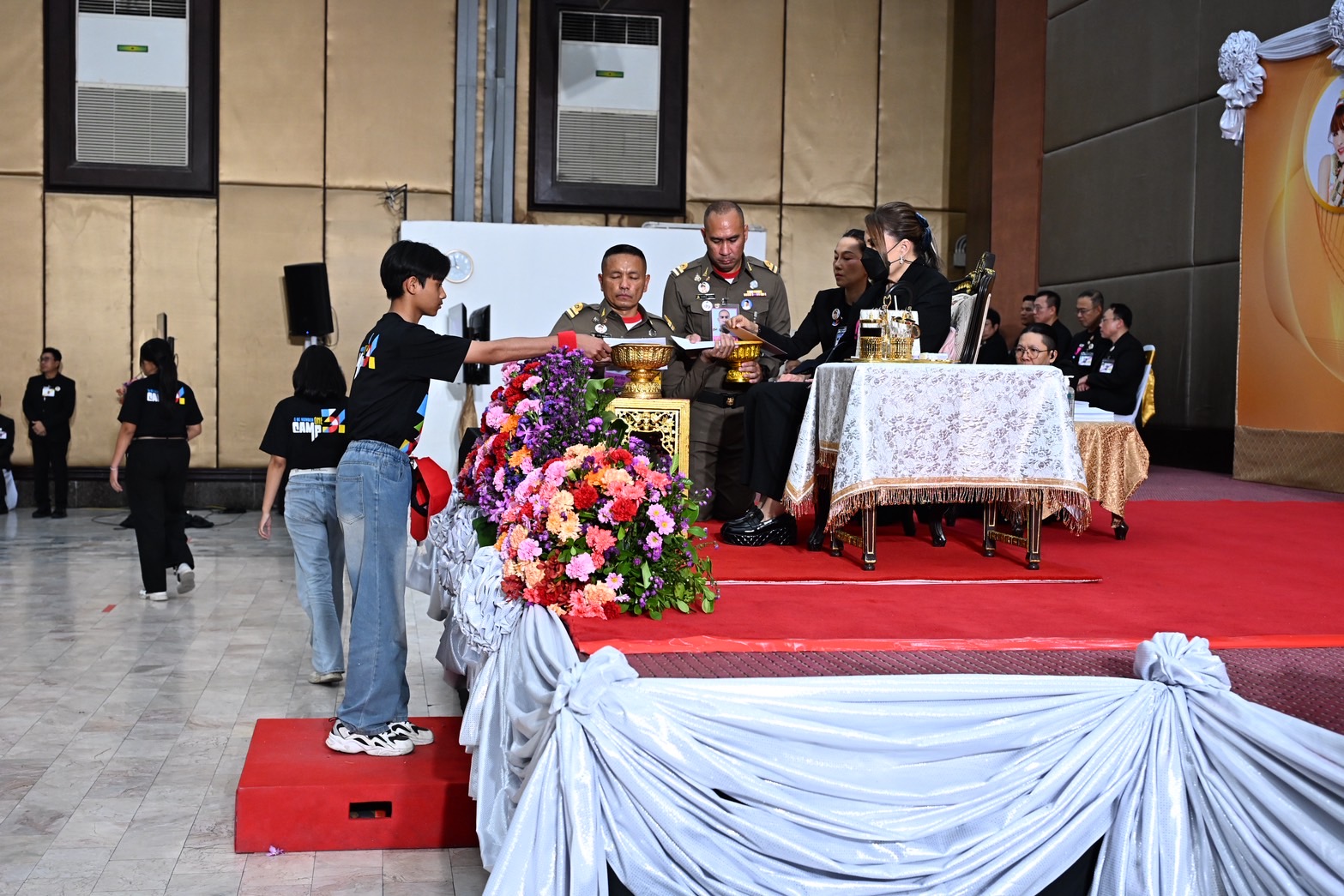 ภาพกิจกรรม TO BE NUMBER ONE 2