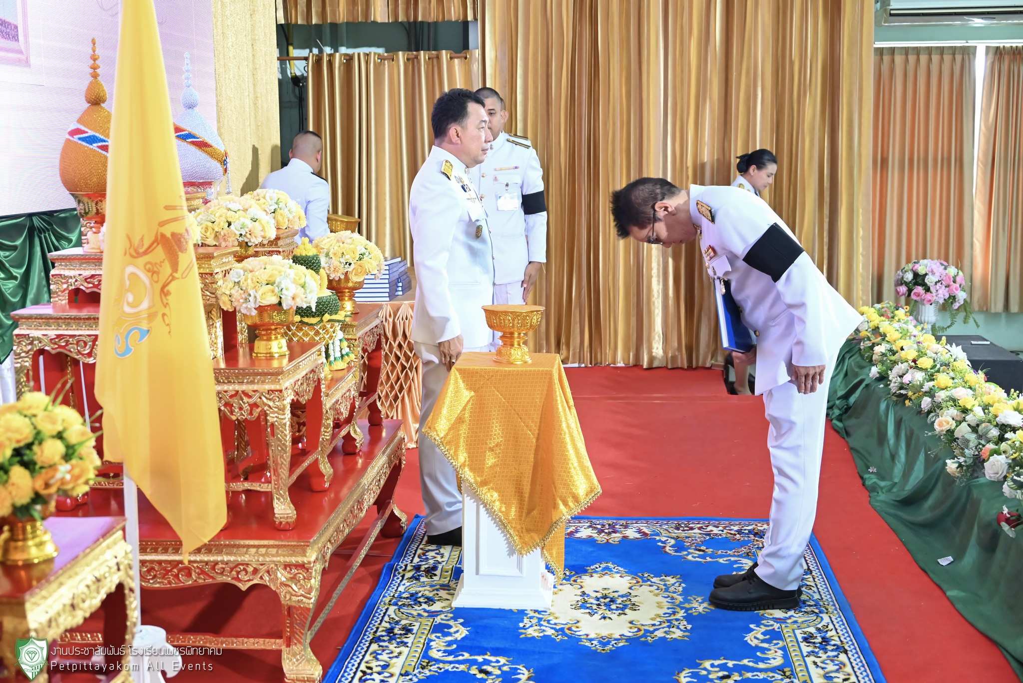 ภาพพิธีรับมอบหนังสือสารานุกรมไทย 6