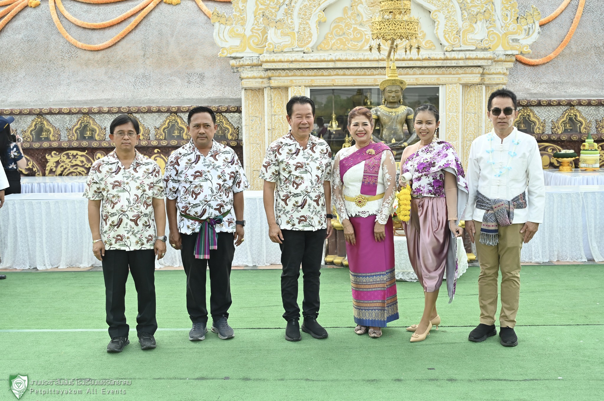 ภาพพิธีสรงน้ำพระพุทธมหาธรรมราชา 2