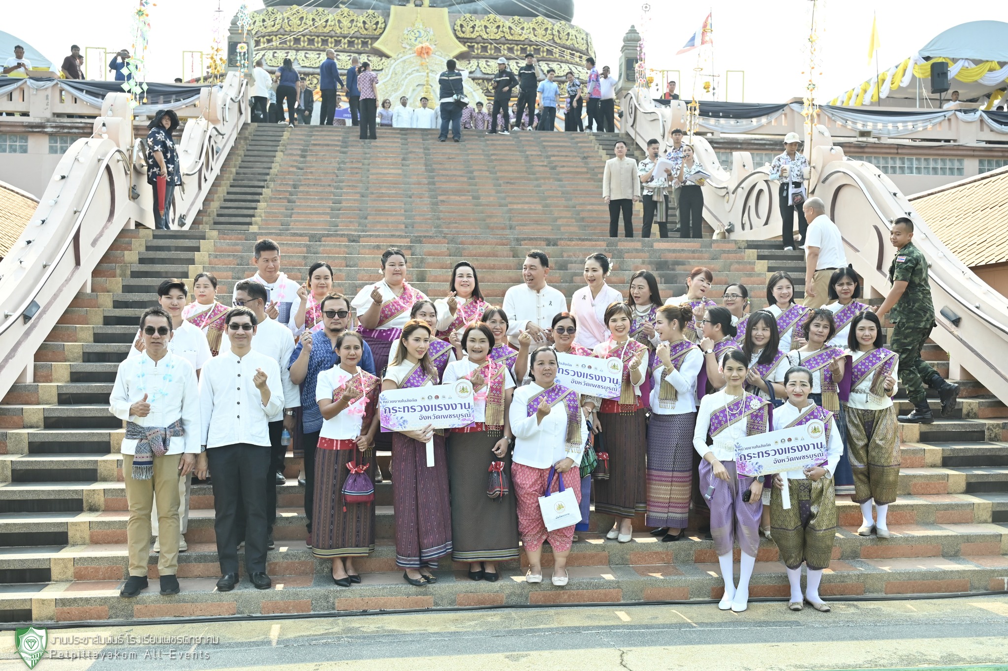 ภาพพิธีสรงน้ำพระพุทธมหาธรรมราชา 7
