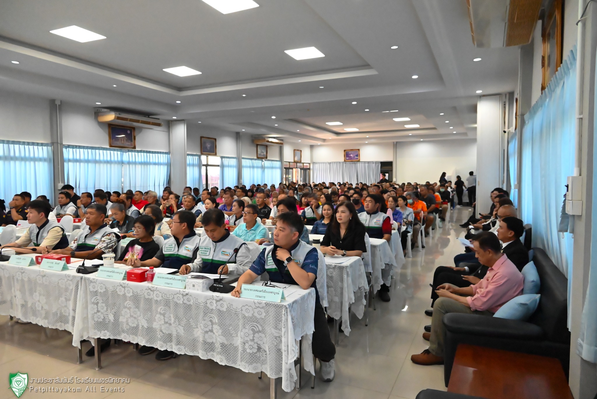 บรรยากาศการประชุมประชาคมพัฒนาท้องถิ่น ภาพที่ 10