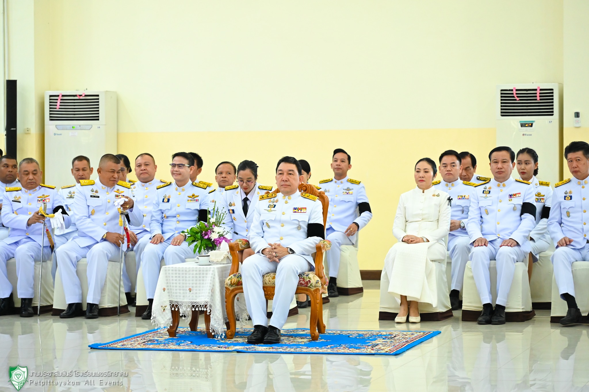 พิธีทำบุญตักบาตรเฉลิมพระเกียรติ ภาพที่ 1