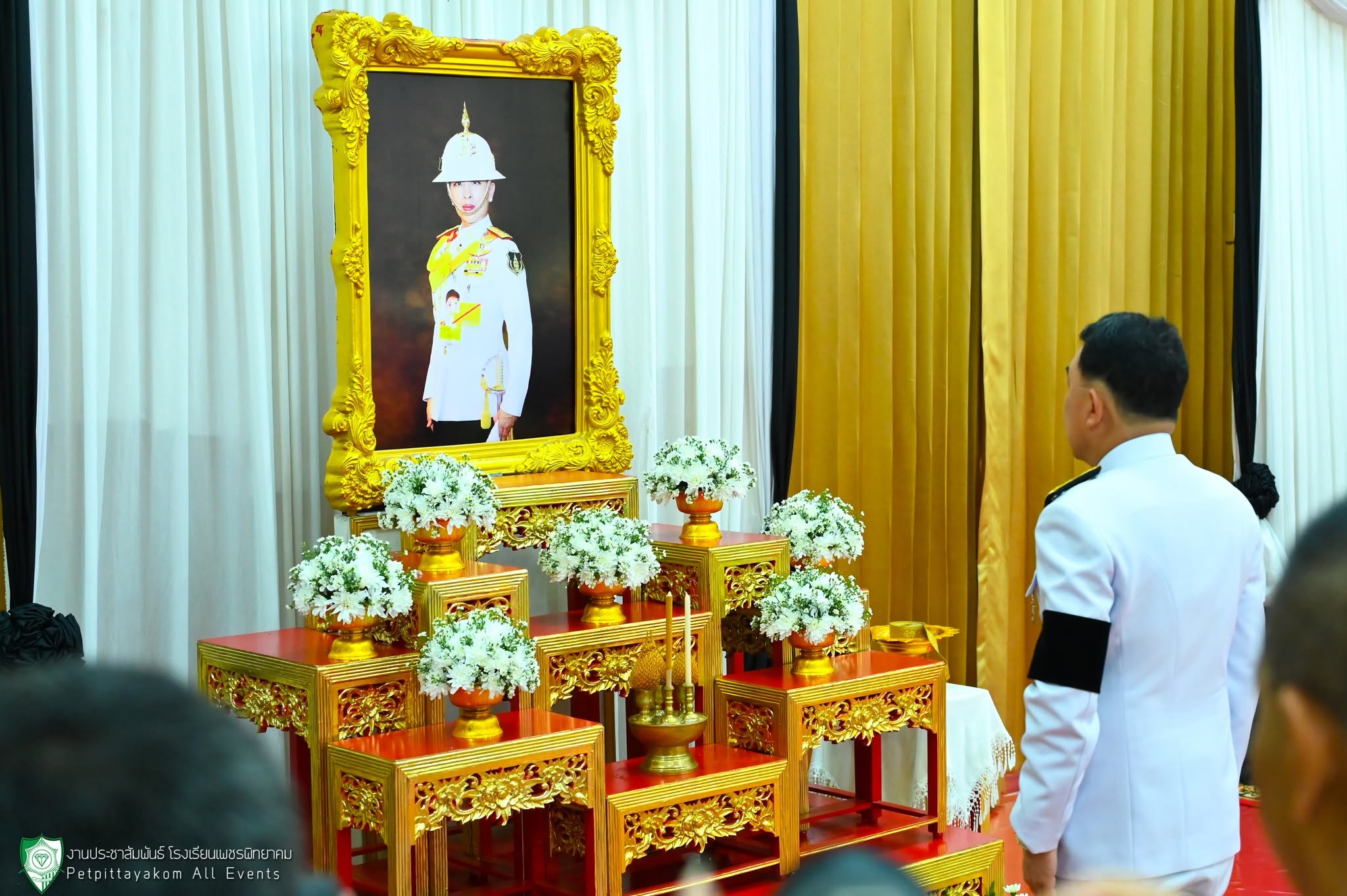 พิธีถวายน้ำสรงพระศพ โรงเรียนเพชรพิทยาคม ภาพที่ 6