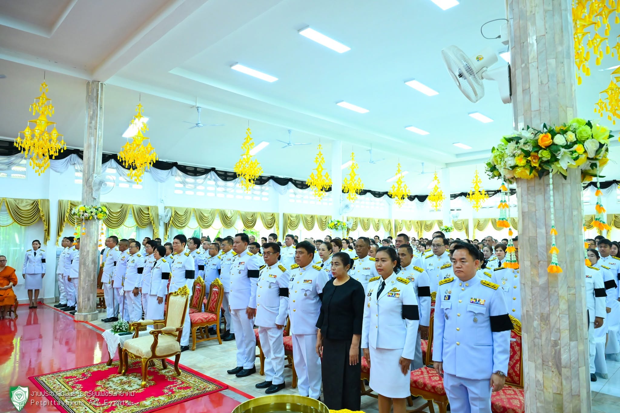 พิธีถวายน้ำสรงพระศพ โรงเรียนเพชรพิทยาคม ภาพที่ 7