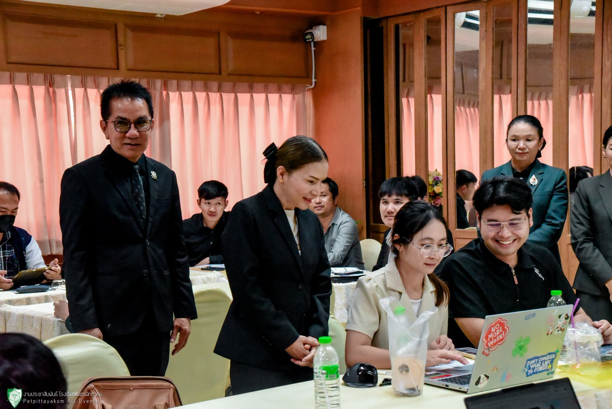 อบรมเชิงปฏิบัติการพัฒนาสมรรถนะครู โรงเรียนเพชรพิทยาคม ภาพที่ 4