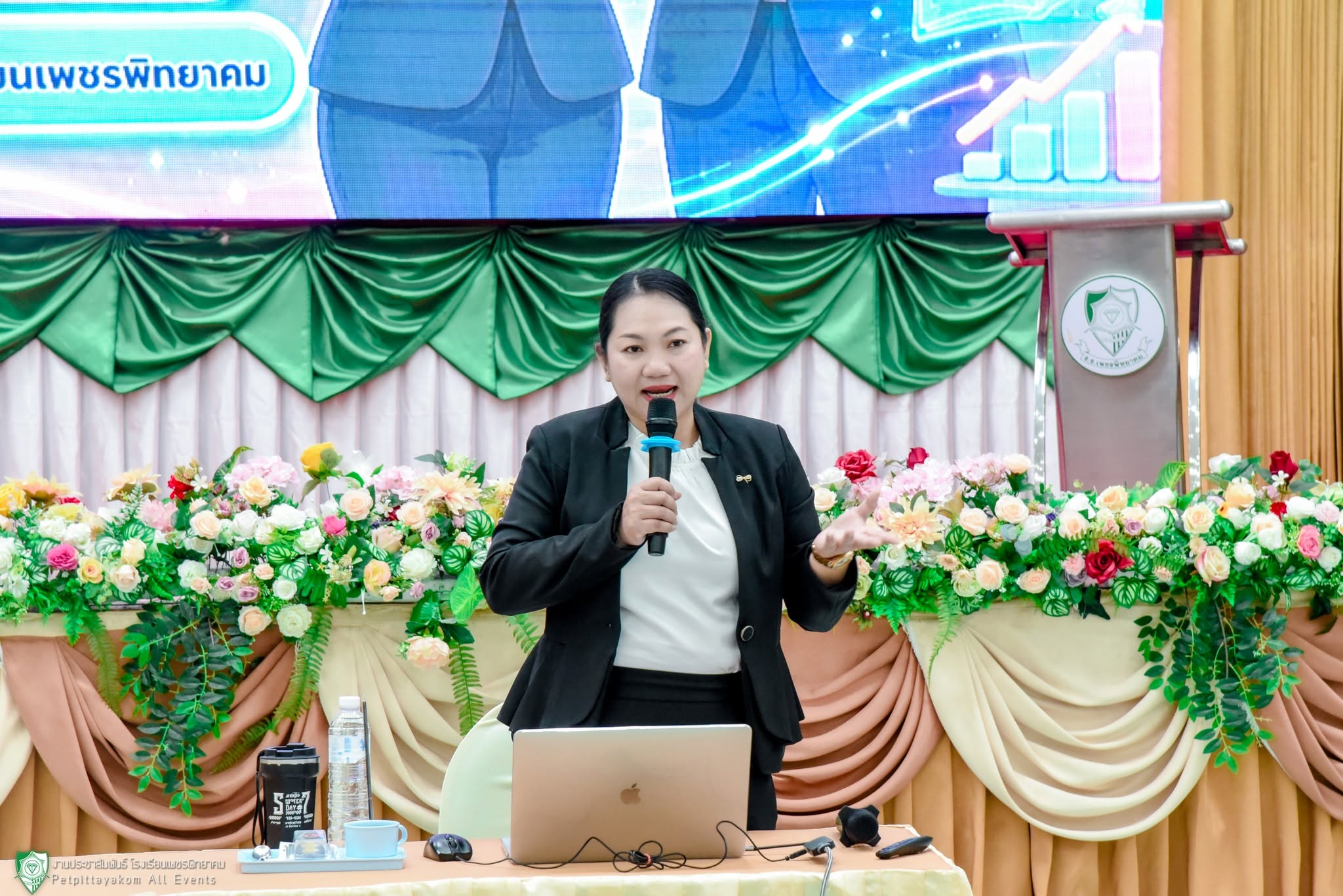 อบรมพลิกโฉมการสอนด้วย AI โรงเรียนเพชรพิทยาคม ภาพที่ 7