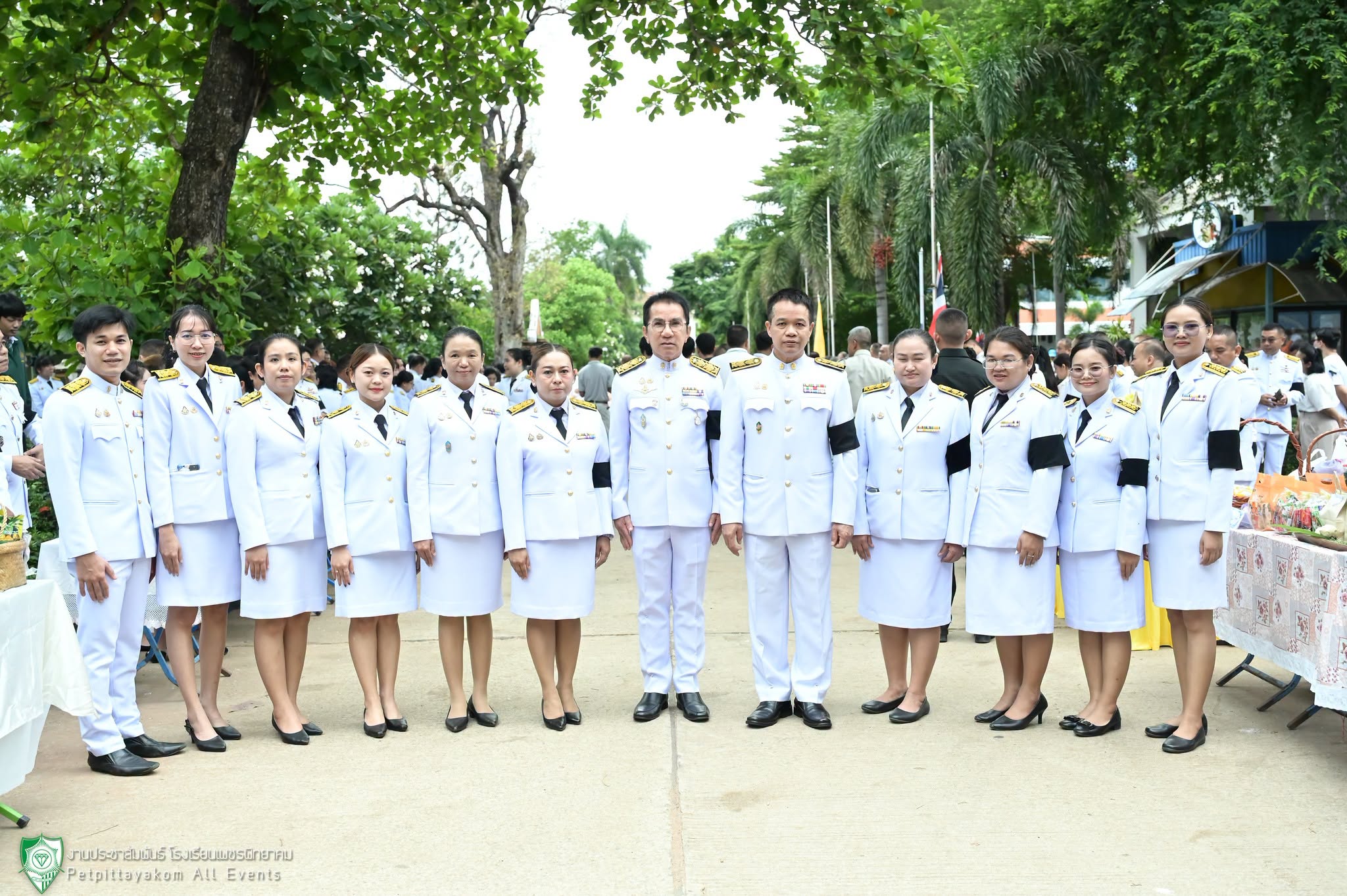 การทำบุญตักบาตร