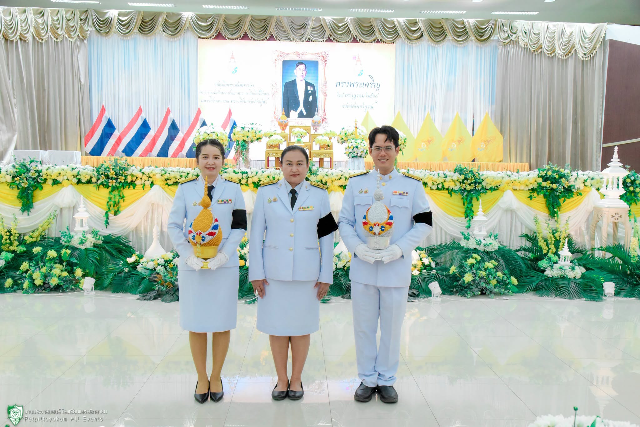 คณะครูร่วมพิธี 1