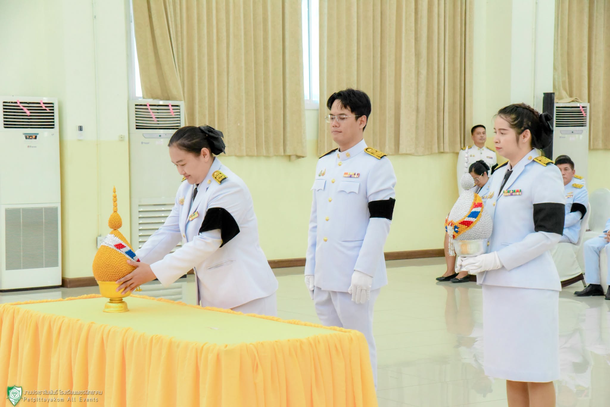 ตัวแทนโรงเรียนเพชรพิทยาคม
