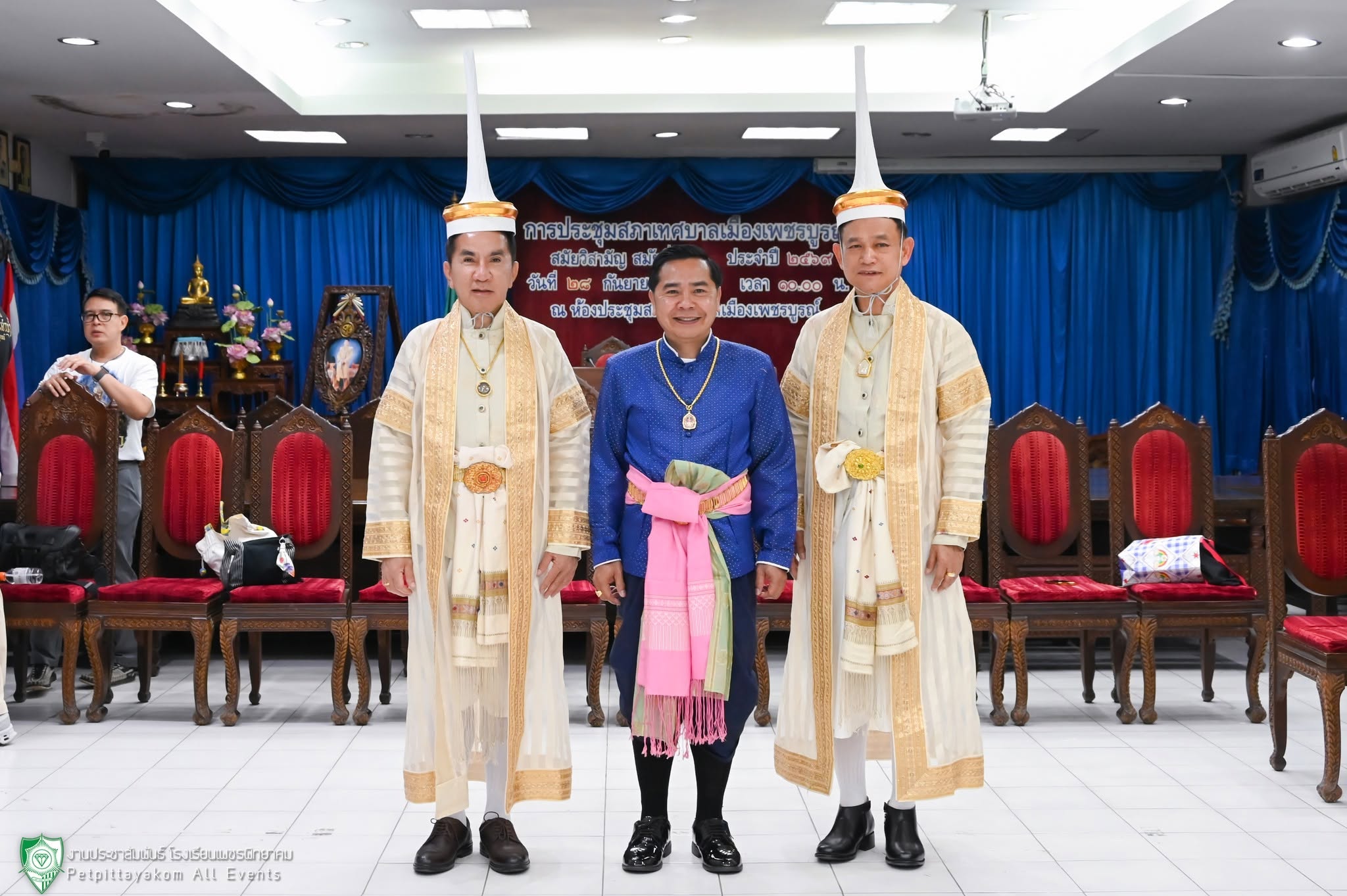 ประมวลภาพขบวนแห่พระพุทธมหาธรรมราชา ภาพที่ 4