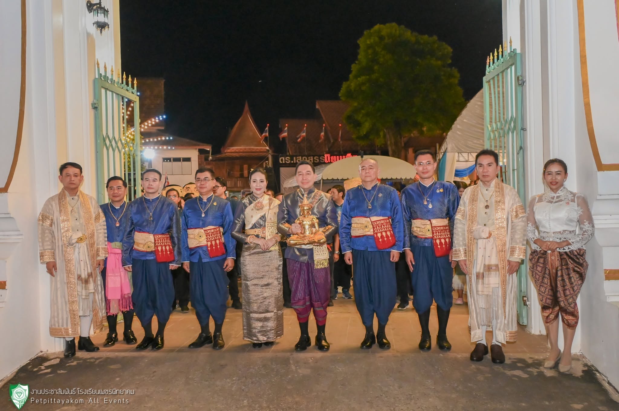 ประมวลภาพขบวนแห่พระพุทธมหาธรรมราชา ภาพที่ 11