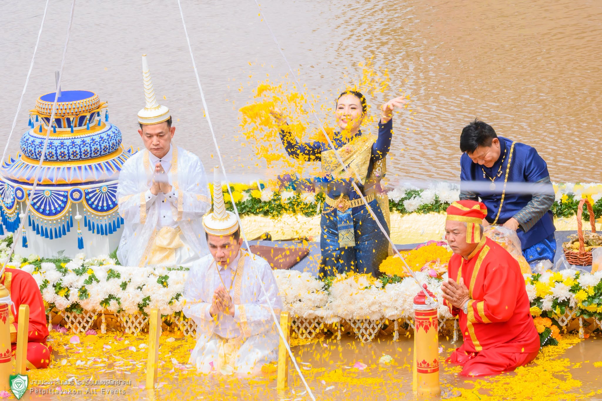 ประมวลภาพประเพณีอุ้มพระดำน้ำ ภาพที่ 15