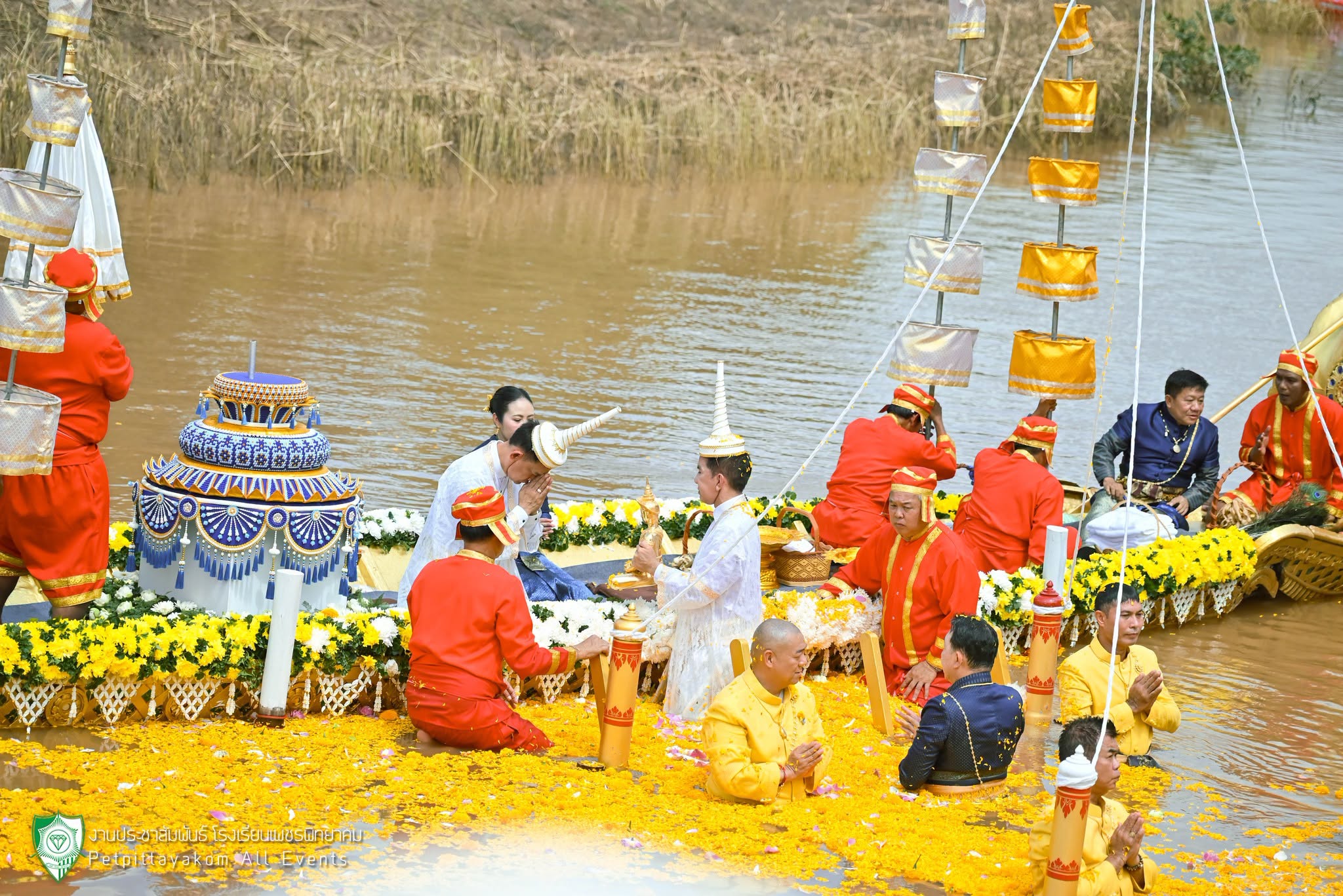 ประมวลภาพประเพณีอุ้มพระดำน้ำ ภาพที่ 16