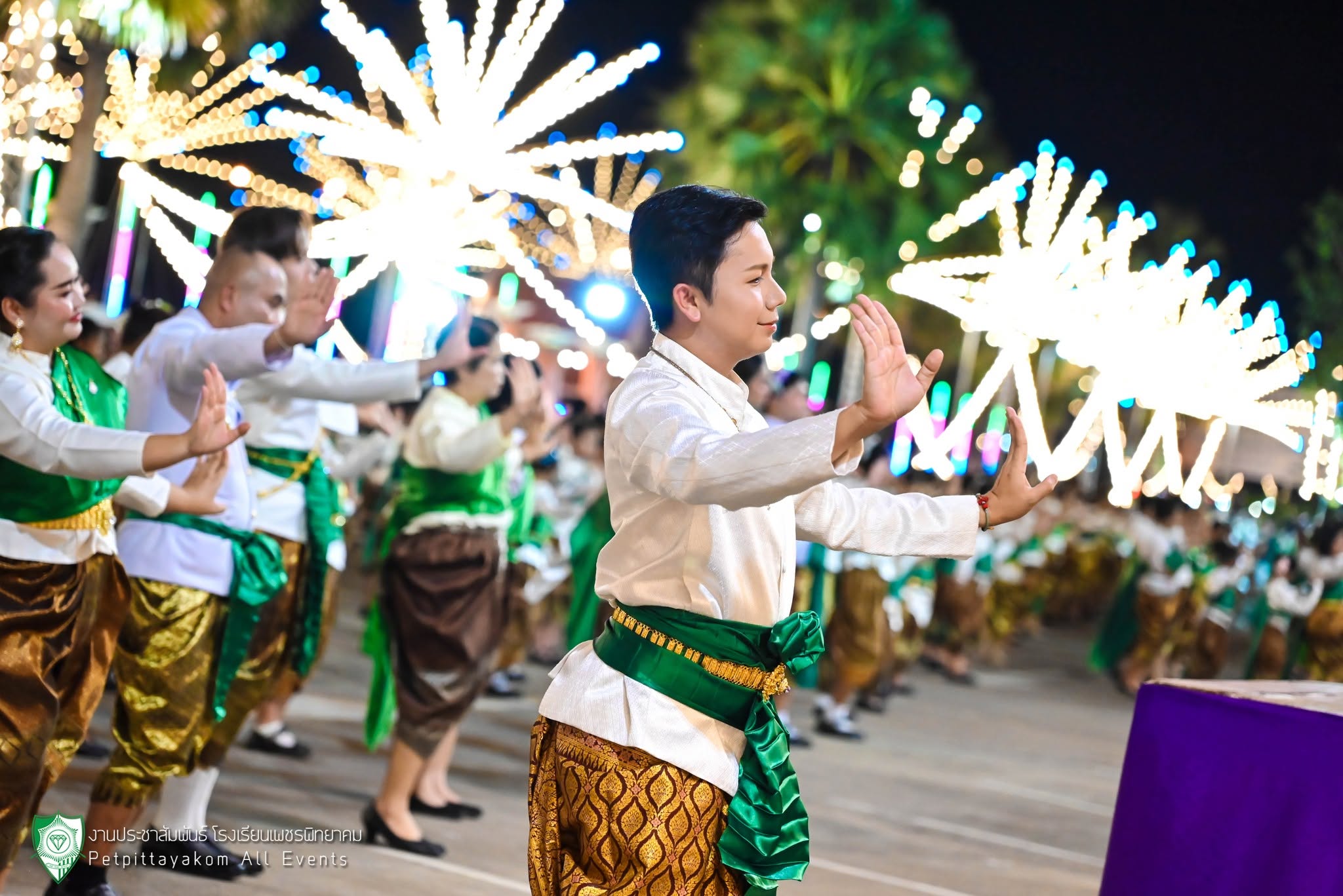 ประมวลภาพรำถวายพระพุทธมหาธรรมราชา ภาพที่ 12