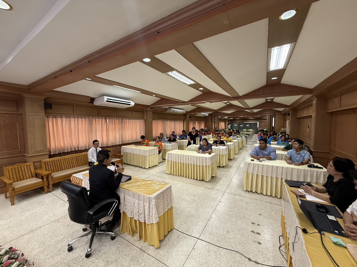 ประชุมเตรียมความพร้อมกีฬาเพชรพิทยาคมเกมส์ 2569