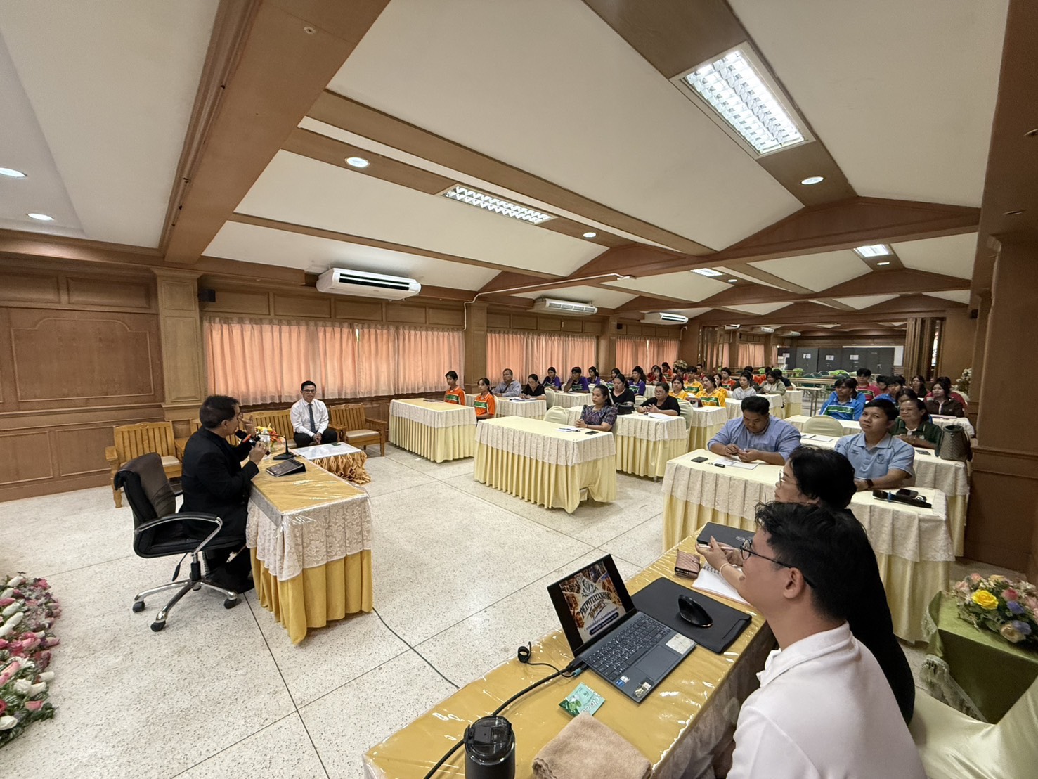 ประชุมเตรียมความพร้อมกีฬาเพชรพิทยาคมเกมส์ 2569