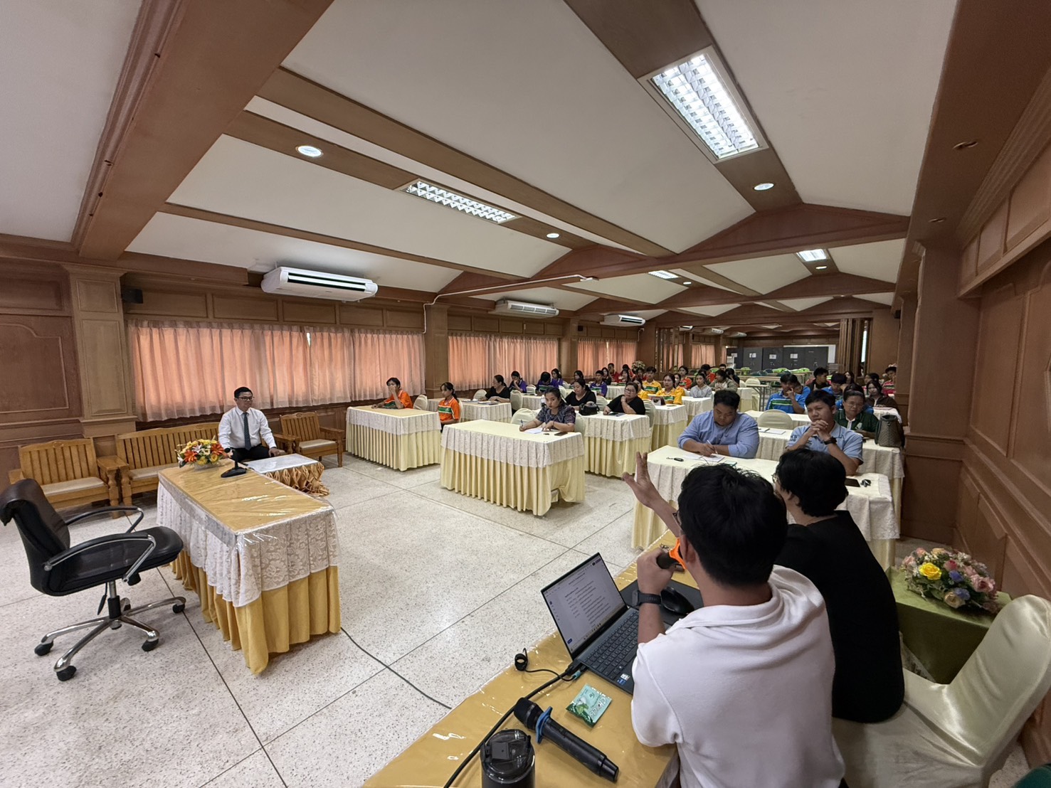 ประชุมเตรียมความพร้อมกีฬาเพชรพิทยาคมเกมส์ 2569
